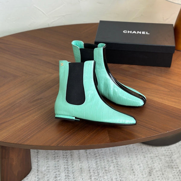 CC Métiers d'Art 2026 Short Boots Mint Green Croc-Embossed Leather 938119