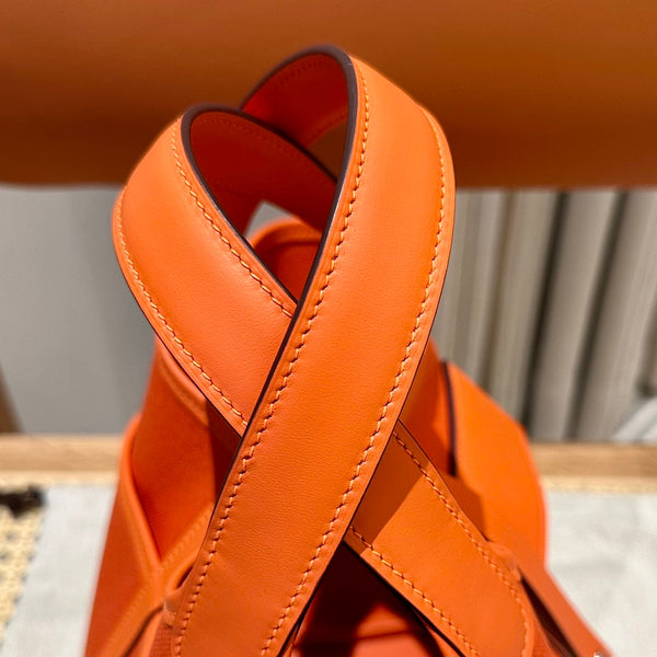 HM Picotin Lock 18CM Pocket Handbag Orange Swift Canvas