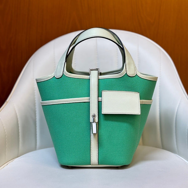 HM Picotin Lock 18CM Pocket Handbag Mint Green Ivory Swift Canvas