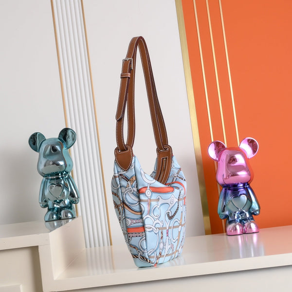 HM Sursoie To Go Pouch 22.5CM Blue Swift Canvas