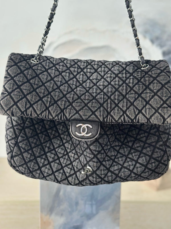 CC Quilted 38.5cm Maxi Flap Bag Grey Imported Denim Jeans 162939