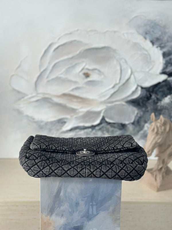 CC Quilted 38.5cm Maxi Flap Bag Grey Imported Denim Jeans 162939