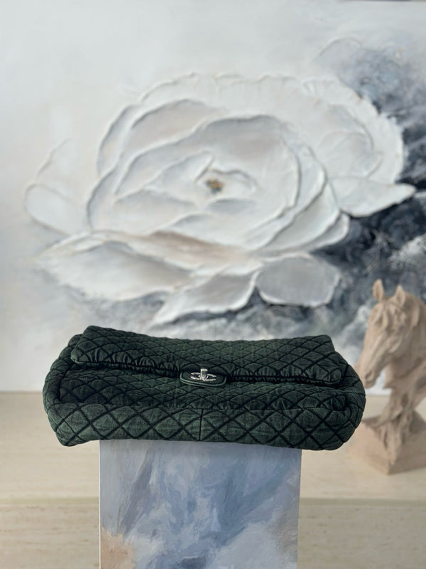 CC Quilted 38.5cm Maxi Flap Bag Green Imported Denim Jeans 162927
