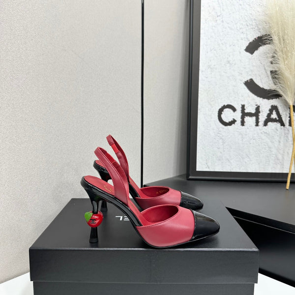 CC Métiers d'Art Apple Slingback Pumps Burgundy Black Leather 944651