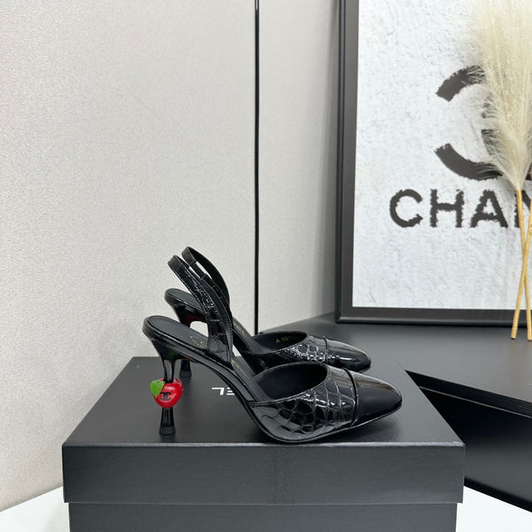 CC Métiers d'Art Apple Heel Slingback Pumps Black Croc-Embossed Patent Leather 944649