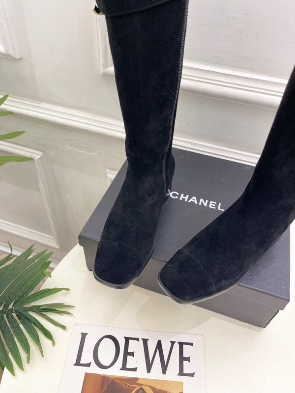 CC Double C Knee-High Boots 3.5CM Black Suede Leather 946898