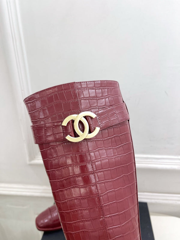 CC Double C Knee-High Boots 3.5CM Burgundy Croc-Embossed Leather 946896