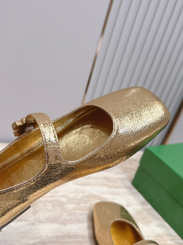 BV Charlotte Mary Jane Flat Gold Cowhide Leather 954582