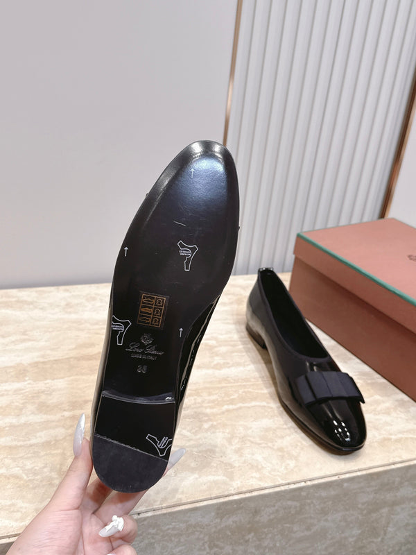 LP Bow Ballet Flats Black Patent Leather 954494