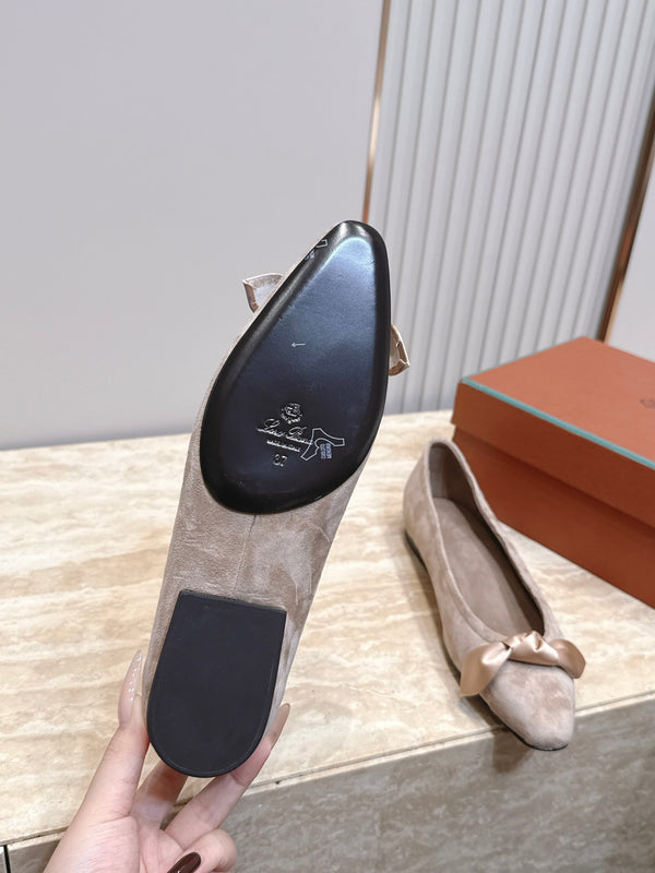 LP Primula Pointed-Toe Ballet Flats Silk Bow Beige Suede 954475
