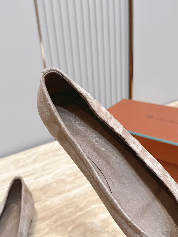 LP Primula Pointed-Toe Ballet Flats Silk Bow Beige Suede 954475