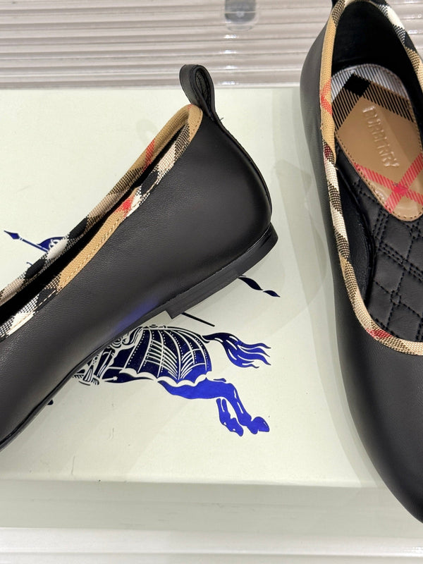 Burberry Robin Ballet Flats Black Leather 956167