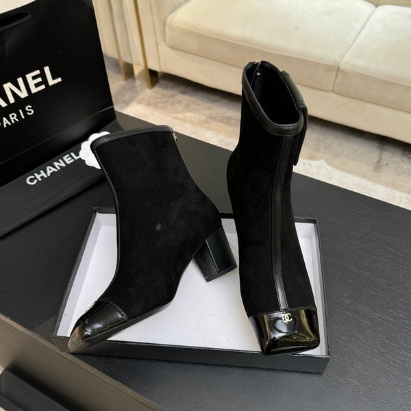 CC Ankle Boots White Square Toe Black Suede Leather 958072