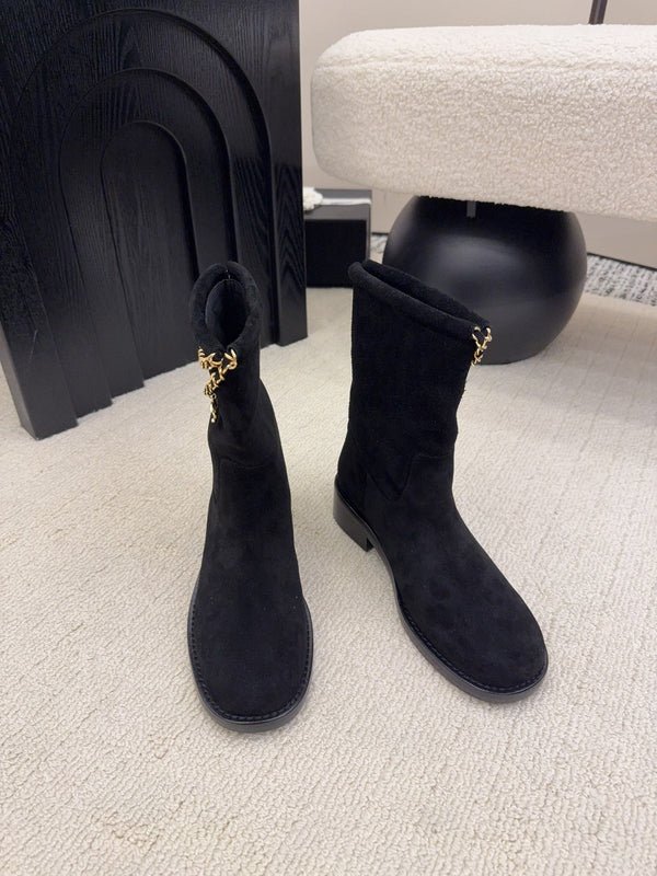 CC Mid-Calf Boots 4CM Gold Chain Charm Black Suede 961499