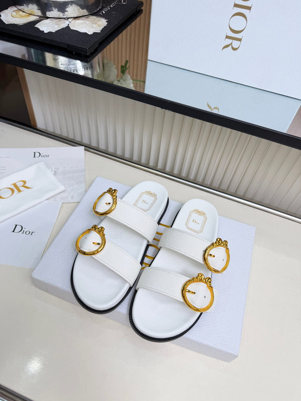 CD Médaillon Buckle Slide White Leather 987053