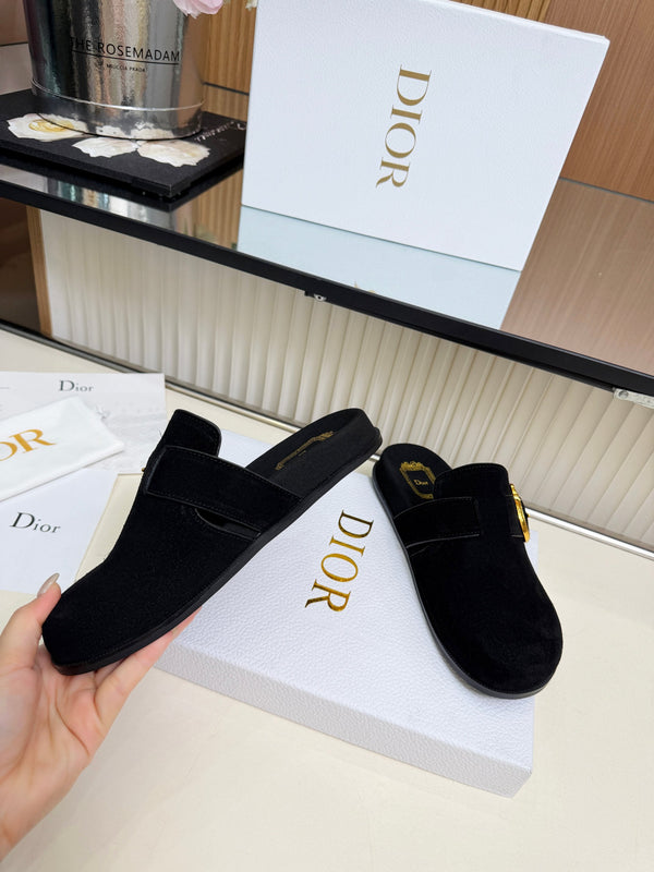 CD Médaillon Buckle Mules Black Suede 987049