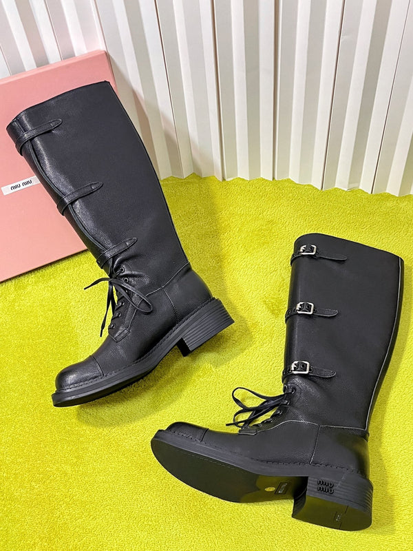 Miu 26S Knee-High Lace-Up Boots 4CM Triple Buckle Black Pebbled Leather 137190