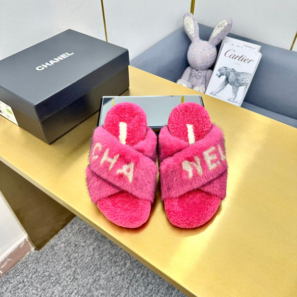 CC Cross Strap Slides Logo Faux Fur 139990