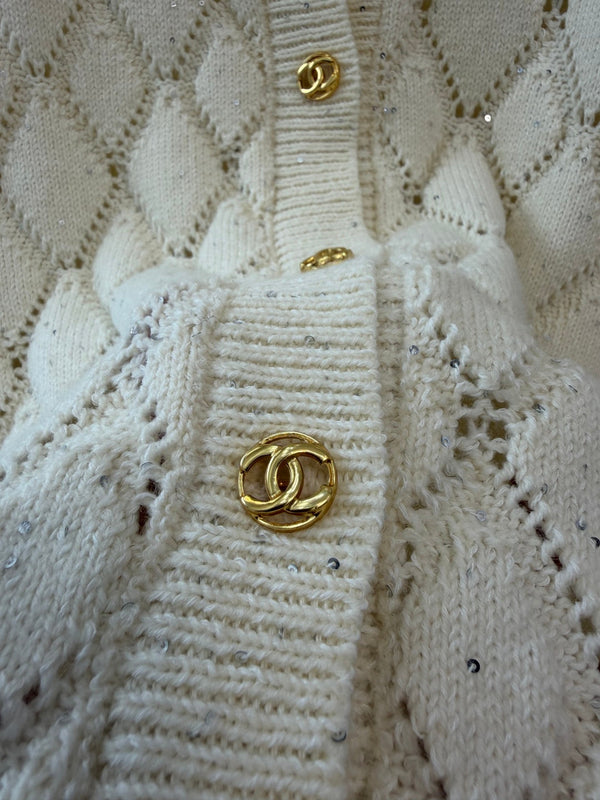 CC 26S Diamond Knit Cardigan Gold Buttons Off-White Cashmere 433642