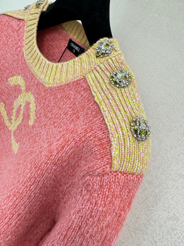 CC 26S Sweater Gold Logo Crystal Buttons Pink Wool 436269