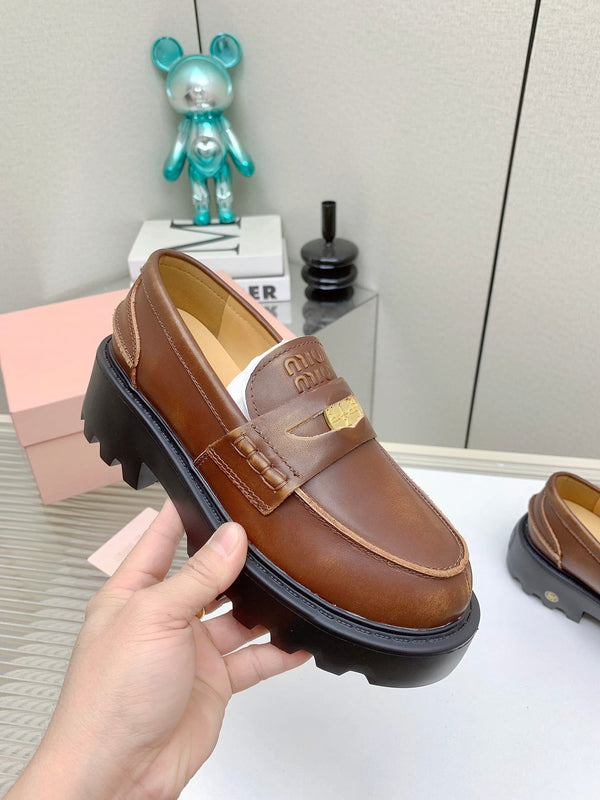 Miu 26FW Coin Loafers Cowhide 159437