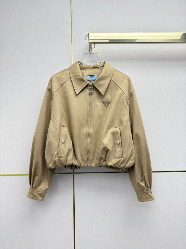 Prad 26SS Collared Jacket Triangle Logo Badge Pleated Hem 437534