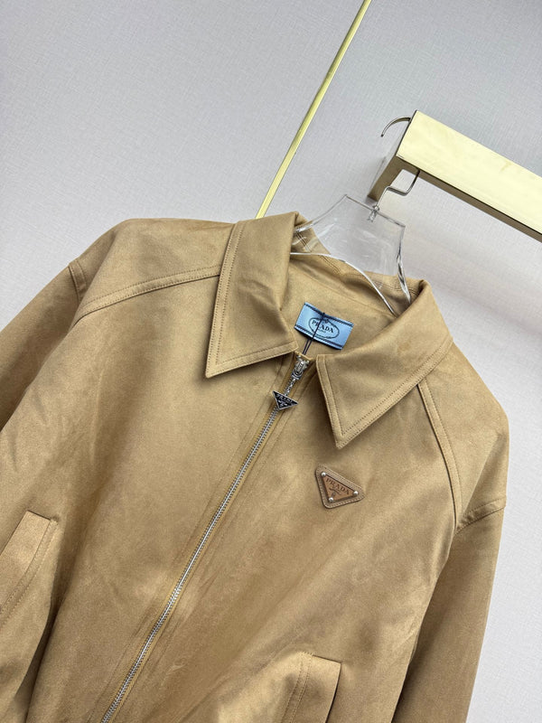 Prad 26SS Collared Jacket Triangle Logo Badge Pleated Hem 437534