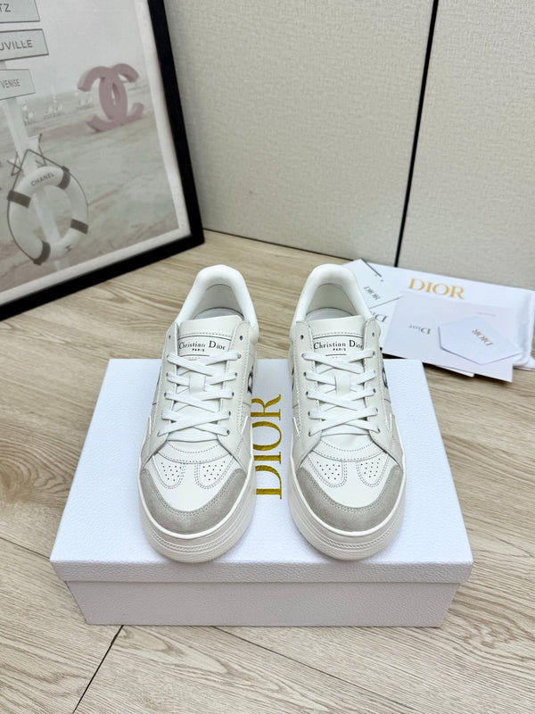 CD 2026 Star Platform Sneaker Low-Top Calfskin 162013