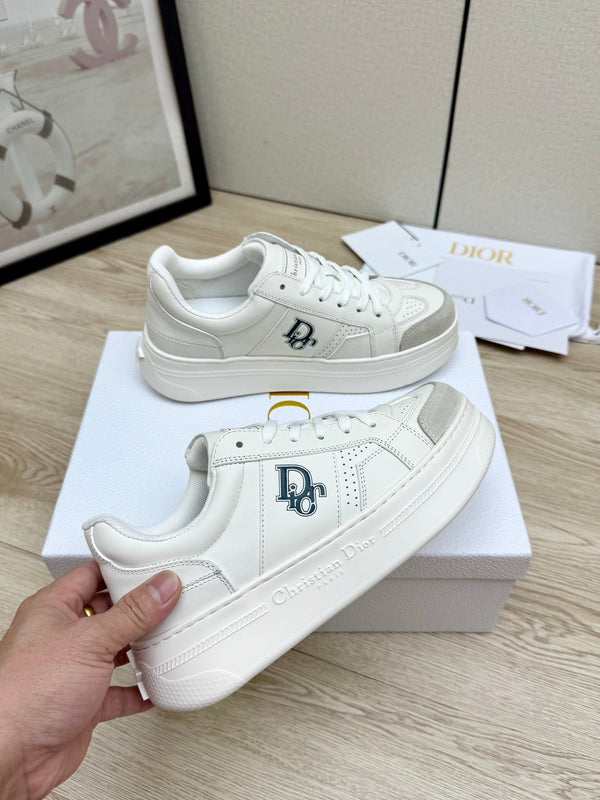 CD 2026 Star Platform Sneaker Low-Top Calfskin 162013