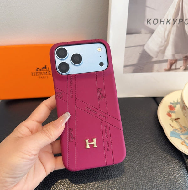 HM iPhone Case 518136