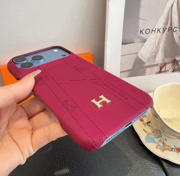 HM iPhone Case 518136