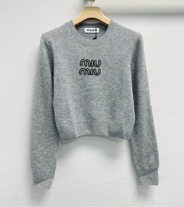 Miu 26FW Cropped Logo Sweater Wool 440339