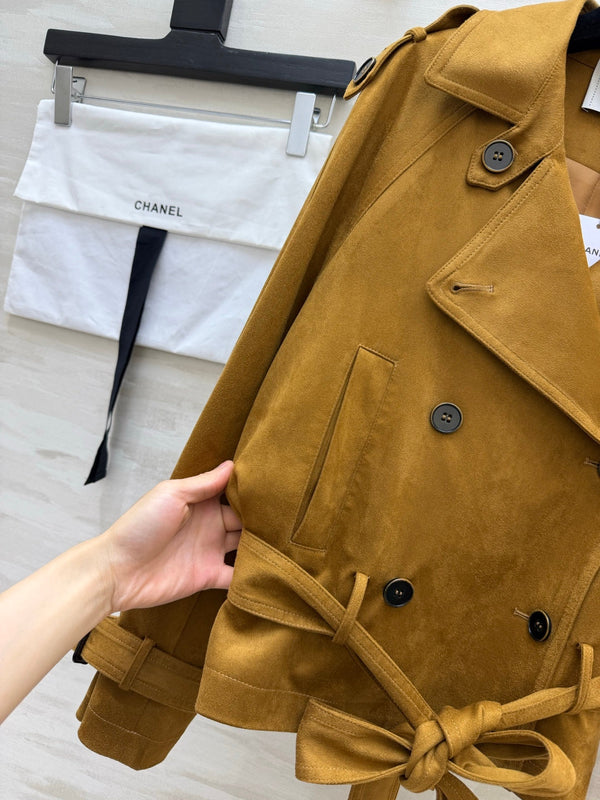 CC 26FW Cropped Double-Breasted Trench Jacket Epaulets Belted Waist Caramel Suede 441613