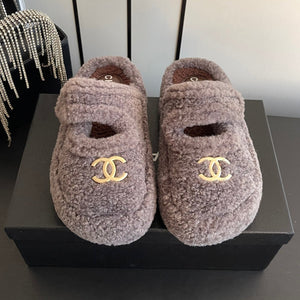 CC 26FW Logo Slip-On Mules Faux Shearling 176755