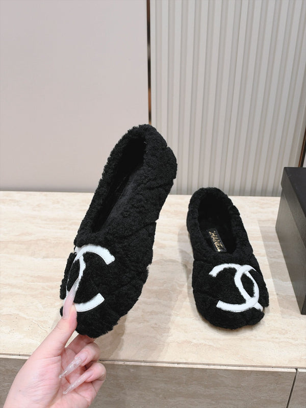 CC 26FW CC Logo Ballet Flats Shearling 180269