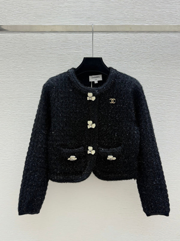 CC Bouclé Tweed Jacket Round Neck Front Buttons Patch Pockets Viscose 313538