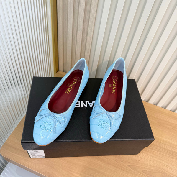 CC 26FW Bow Ballet Flats Crocodile-Embossed Patent Leather 182074