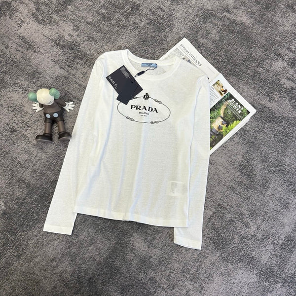 Prad 26FW Long-Sleeved T-Shirt Vintage Oval Logo Cotton 446434