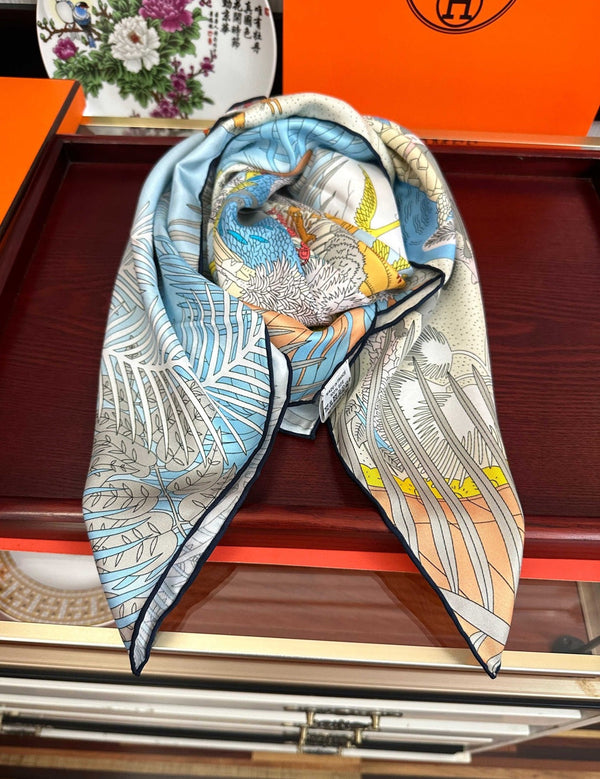 HM 26s Scarf  90x90cm Twill Silk 550747