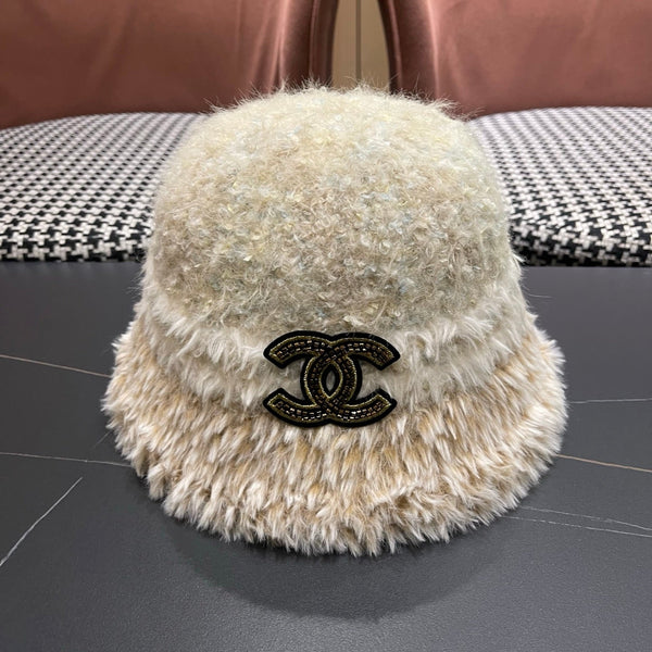 CC 26FW  Bucket Hat Multicolor Faux Fur 552011