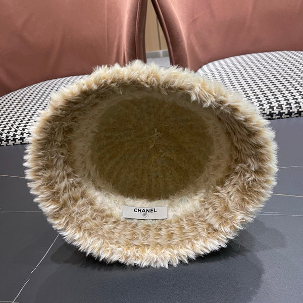 CC 26FW  Bucket Hat Multicolor Faux Fur 552011