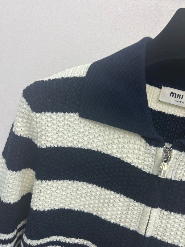 Miu 26FW Striped Zip-Up Knit Cardigan Polo Collar Logo Patch Navy Cream Wool 448154