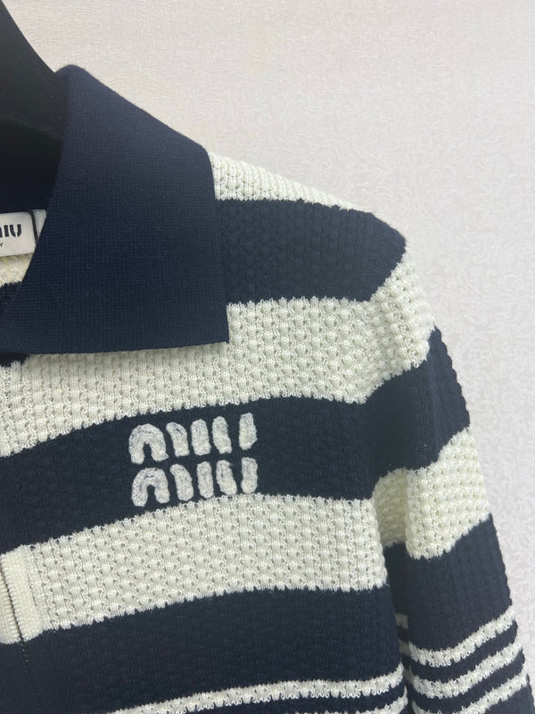 Miu 26FW Striped Zip-Up Knit Cardigan Polo Collar Logo Patch Navy Cream Wool 448154