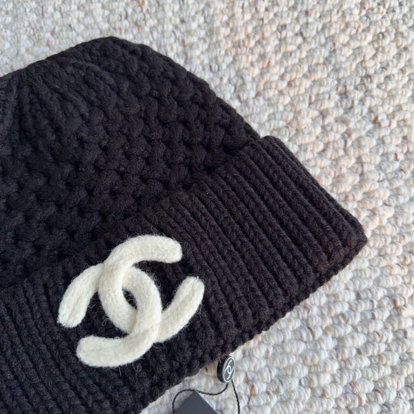 CC 26FW Chunky Cable Knit Beanie Hat Wool Blend 563898