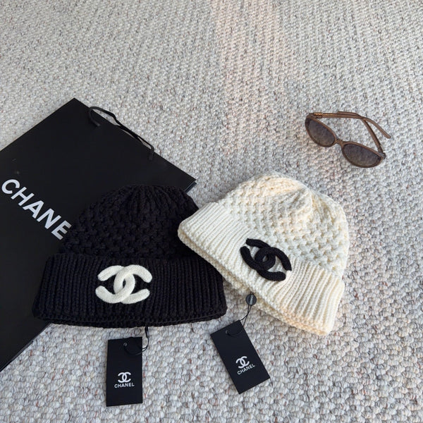 CC 26FW Chunky Cable Knit Beanie Hat Wool Blend 563898
