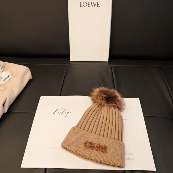 CE 26FW Beanie Hat Retro Textured Knit 563608