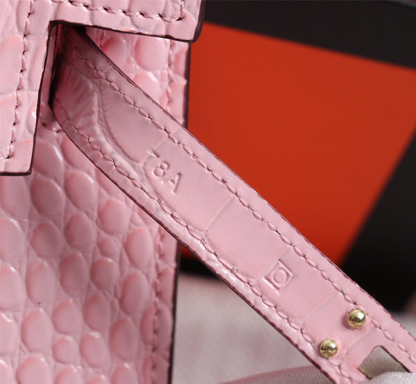 HM KELLY MINI 19 LIGHT PINK CROCODILE EMBOSSED CALFSKIN GOLD HARDWARE