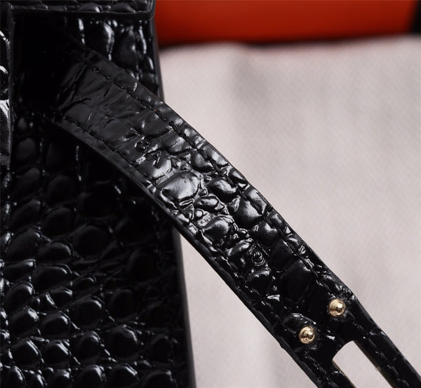 HM KELLY MINI 19 BLACK CROCODILE EMBOSSED CALFSKIN GOLD HARDWARE