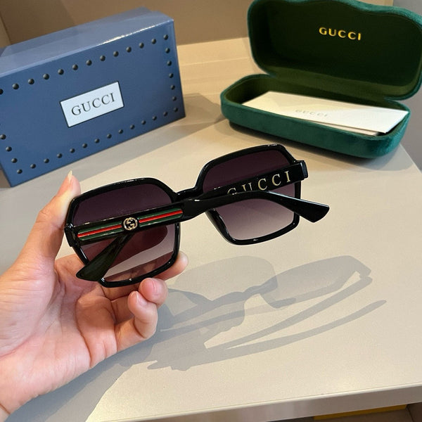 Occhiali da sole Gucci 01