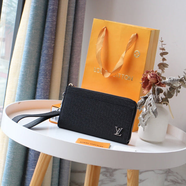 LV Dragonne Zipper Wallet Black Taiga Leather 179404